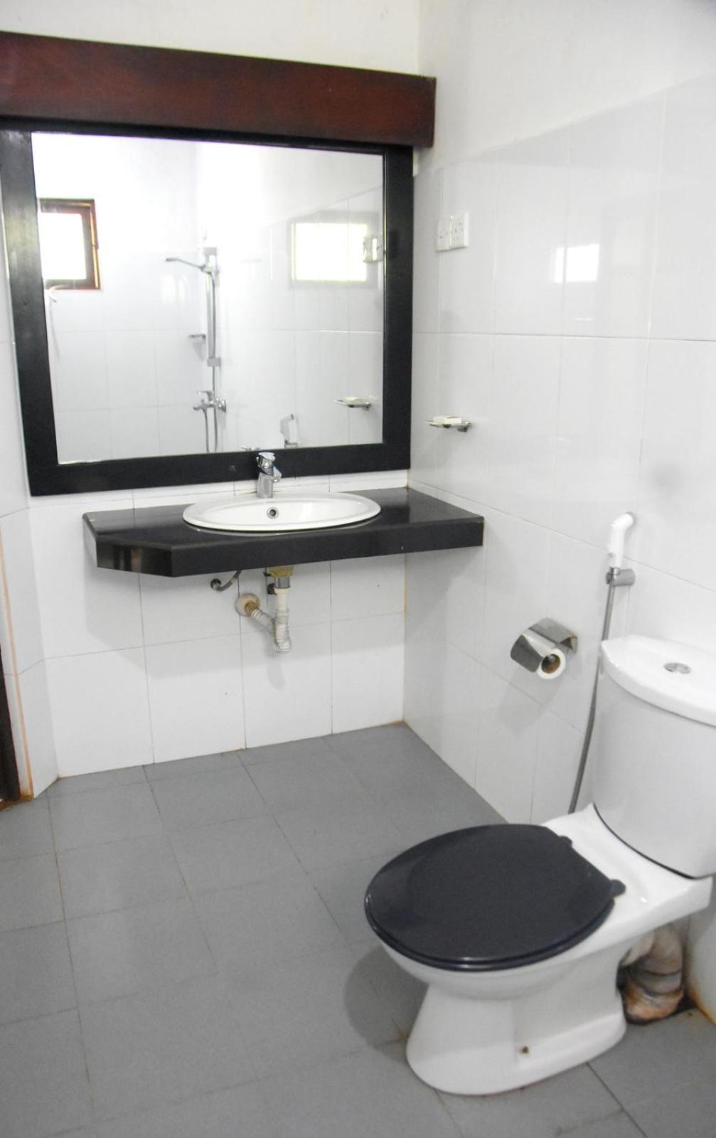 Aqua Pearl Bolgoda Lake Hotel Panadura Kültér fotó